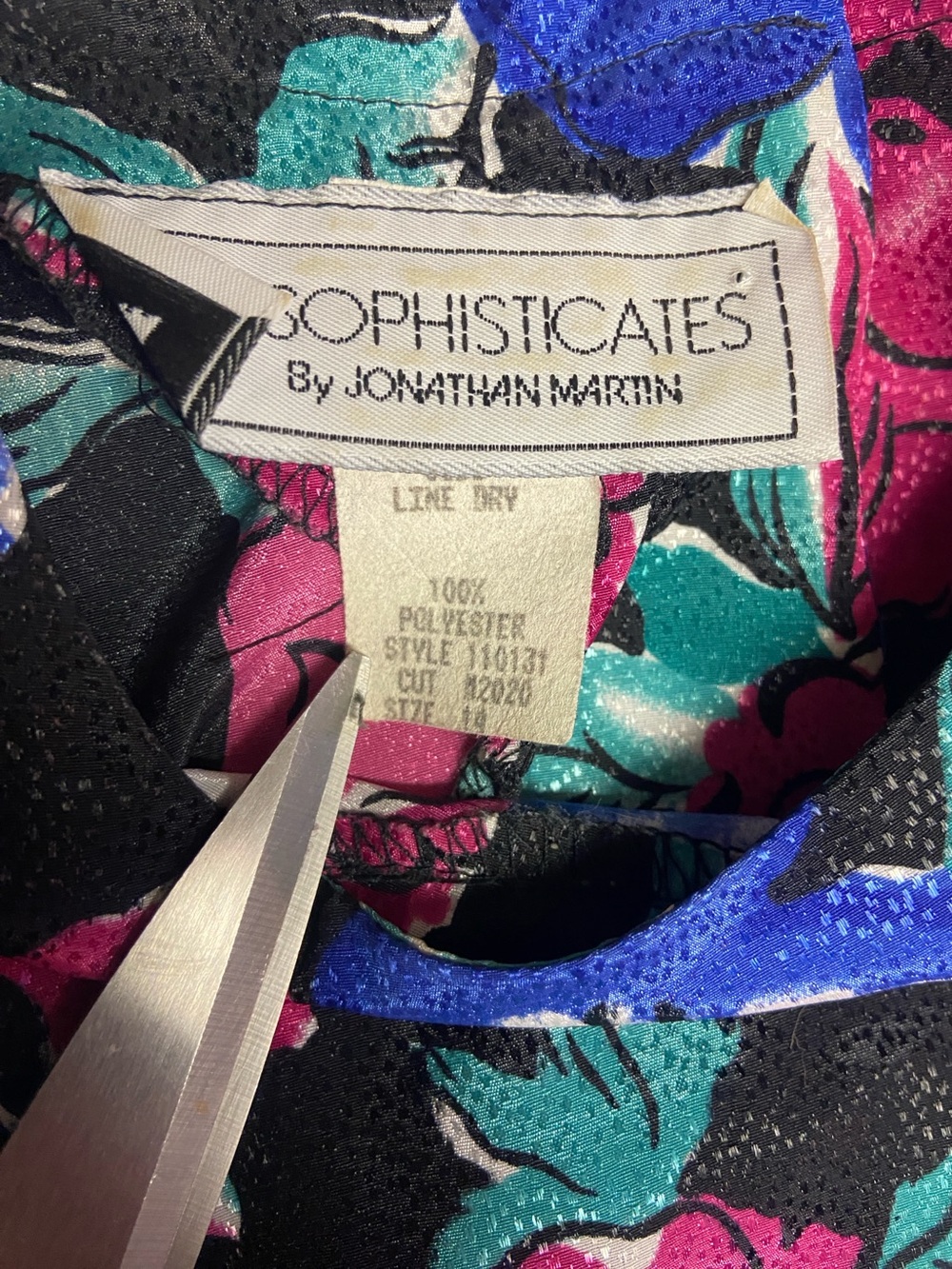 VTG Floral Short-Sleeve - Picture 5 of 8